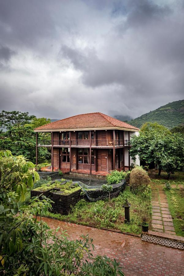 Saffronstays Boulevard Loghouse - A Wooden Chalet Amidst Nature Karli Ngoại thất bức ảnh