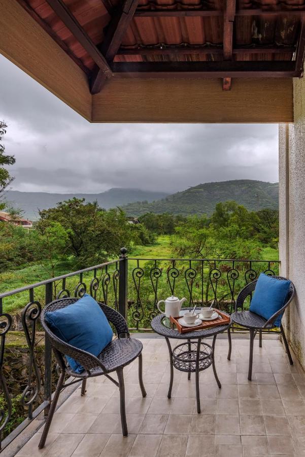Saffronstays Boulevard Loghouse - A Wooden Chalet Amidst Nature Karli Ngoại thất bức ảnh
